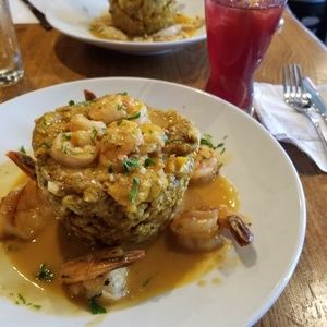 Meet your Posher, Hernica